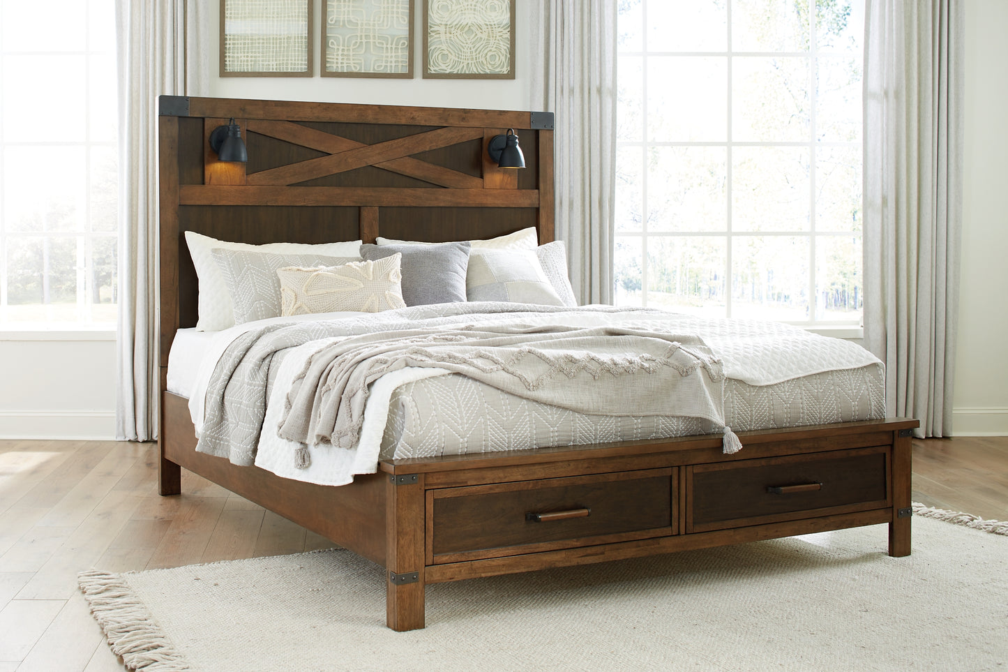 Wyattfield King Panel Bed with Dresser